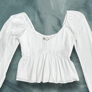 Hollister White Gauzy Smocked Babydoll Peasant Top S Bella Swan Y2K Fairycore